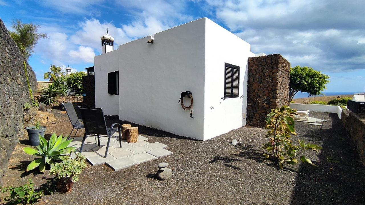 Casa Margarita Villa Tias Exterior photo